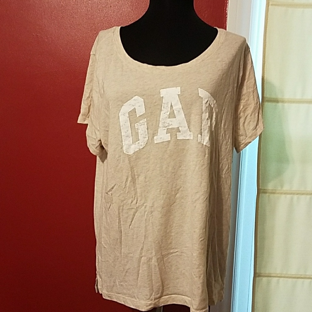 Cream Gap Tshirt size XL